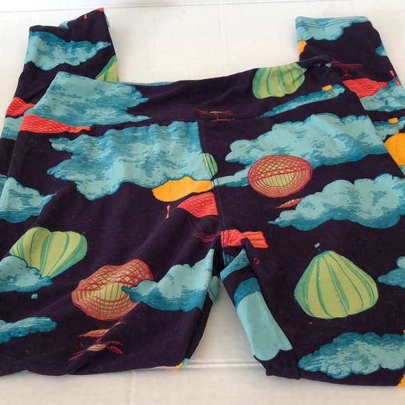 LuLaRoe Pants - LulaRoe Rare Hot Air Ballon O/S Leggings